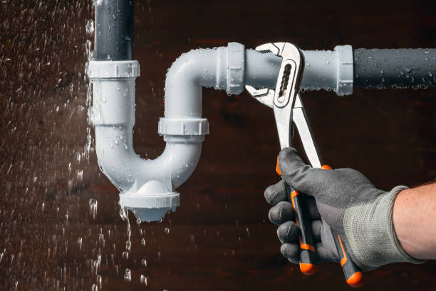 Professional Leak Detection technician working in Bethpage, NY